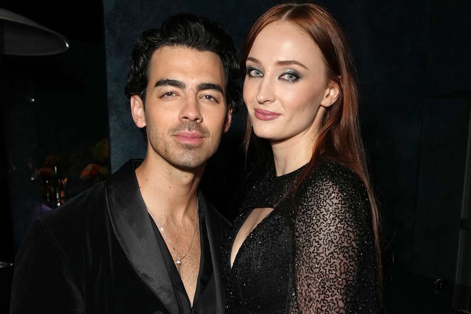 joe-jonas-sophie-turner-2023-vanity-fair-oscar-party-081623-1-f9d54676c59e4869ae98c02bdd24f020.jpg