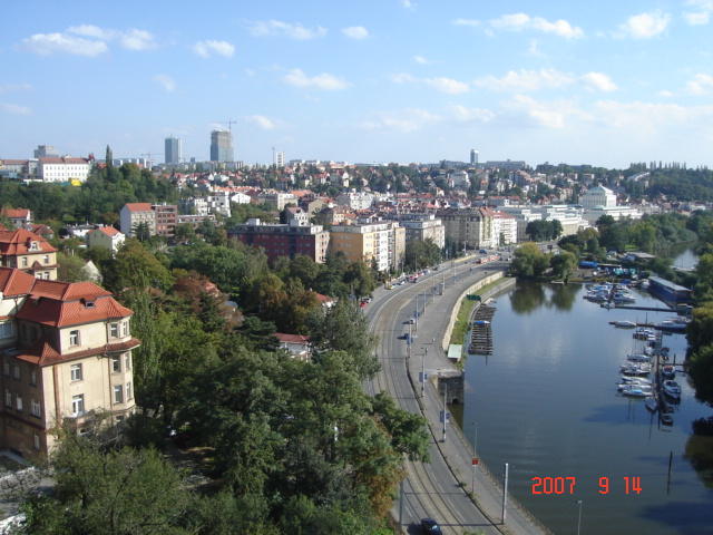 Praga&Vena 153 - Copy.jpg